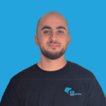 Enzo - Préparateur technicien pour FM Développement